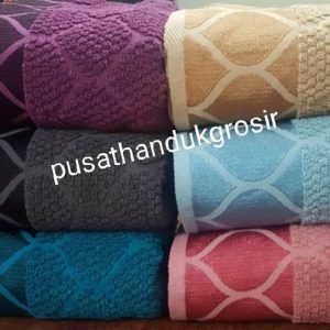 Handuk Magnolia Emerald Sonata 70x140